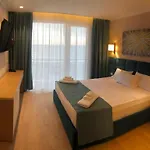 Hotel Vm &