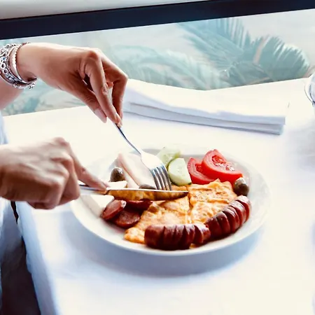 Ξενοδοχείο Vm &