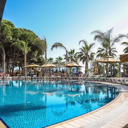 Vm & Ξενοδοχείο Golem (Tirana)