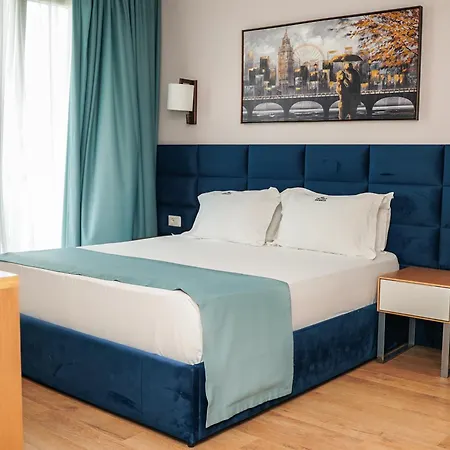 Vm & Hotel 5*