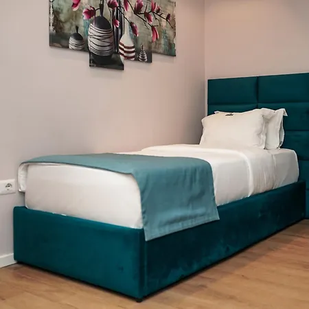 Hotel Vm &