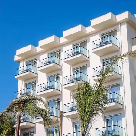 Vm & Ξενοδοχείο Golem (Tirana)