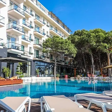 Ξενοδοχείο Vm & Golem (Tirana)