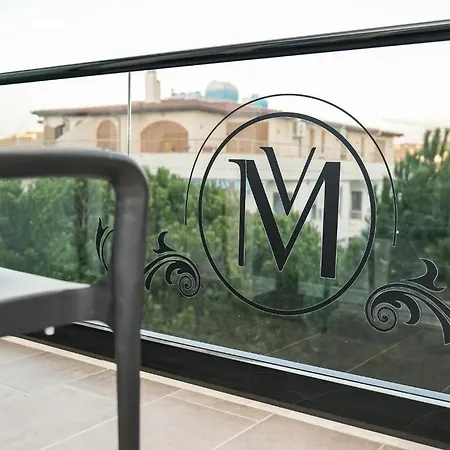 Hotel Vm & Golem (Tirana)